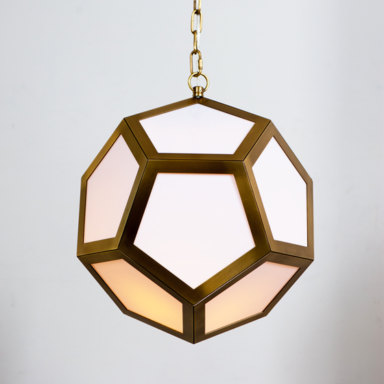 Close up of the pendant of the Lamont light fixture